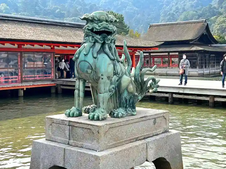 厳島神社(広島県)