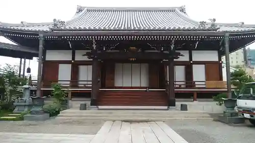 覚法寺の本殿・本堂