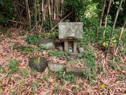 水岡神社の末社