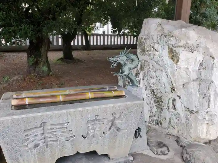 大窪八幡宮の手水舎