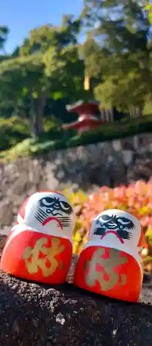 勝尾寺の{uncategorized: "未分類", other: "その他", undefined: "問題あり", building: "その他建物", grave: "お墓", sacred_gate: "鳥居", guardian: "狛犬", statue: "像", buddha: "仏像", history: "歴史", nature: "自然", garden: "庭園", animal: "動物", pagoda: "塔", temizu: "手水舎", mountain_gate: "山門・神門", sanctuary: "本殿・本堂", subordinate: "末社・摂社", art: "芸術", scenery: "景色", jizo: "地蔵", ema: "絵馬", goshuin: "御朱印", omikuji: "おみくじ", items: "授与品その他", amulet: "お守り", goshuincho: "御朱印帳", eats: "食事", festival: "お祭り", votive_dance: "神楽", shichigosan: "七五三参", wedding: "結婚式", experience: "体験その他", initially: "初詣", around: "周辺", anti_infection: "感染症対策"}