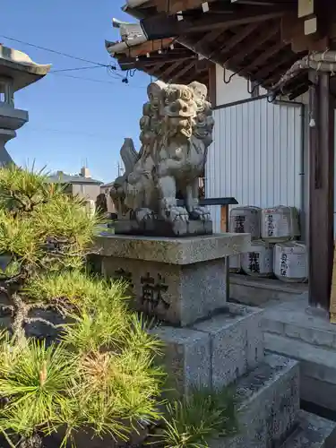 御嶽神社茅萱宮の狛犬