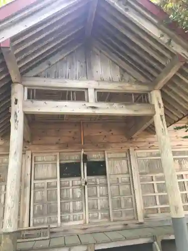 茂入神社の本殿・本堂