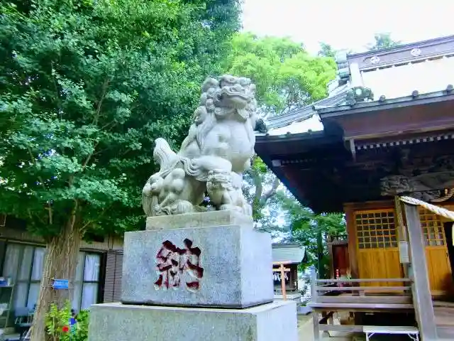 新作八幡宮の狛犬