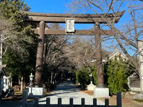 冨士御室浅間神社の鳥居