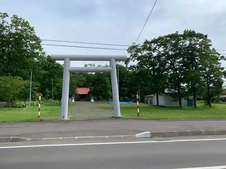 茶内八幡神社の鳥居