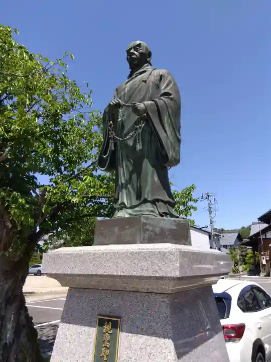 誠照寺(福井県)