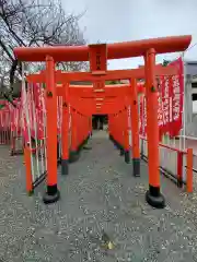 牟呂稲荷神社の鳥居