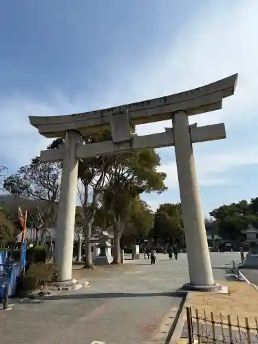 宗像大社の{uncategorized: "未分類", other: "その他", undefined: "問題あり", building: "その他建物", grave: "お墓", sacred_gate: "鳥居", guardian: "狛犬", statue: "像", buddha: "仏像", history: "歴史", nature: "自然", garden: "庭園", animal: "動物", pagoda: "塔", temizu: "手水舎", mountain_gate: "山門・神門", sanctuary: "本殿・本堂", subordinate: "末社・摂社", art: "芸術", scenery: "景色", jizo: "地蔵", ema: "絵馬", goshuin: "御朱印", omikuji: "おみくじ", items: "授与品その他", amulet: "お守り", goshuincho: "御朱印帳", eats: "食事", festival: "お祭り", votive_dance: "神楽", shichigosan: "七五三参", wedding: "結婚式", experience: "体験その他", initially: "初詣", around: "周辺", anti_infection: "感染症対策"}