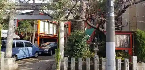 於玉稲荷神社の鳥居