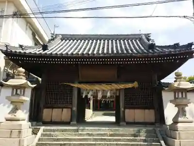 稲爪神社の山門・神門