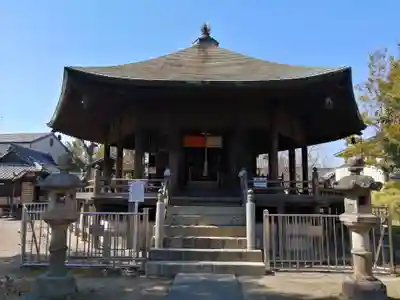 長光寺の本殿・本堂