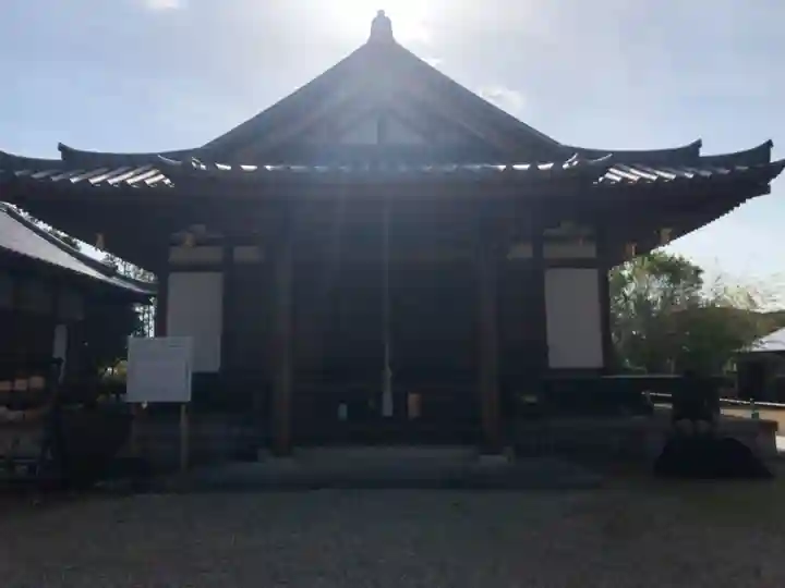 大安寺の本殿・本堂