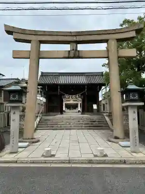 岡山神社の{uncategorized: "未分類", other: "その他", undefined: "問題あり", building: "その他建物", grave: "お墓", sacred_gate: "鳥居", guardian: "狛犬", statue: "像", buddha: "仏像", history: "歴史", nature: "自然", garden: "庭園", animal: "動物", pagoda: "塔", temizu: "手水舎", mountain_gate: "山門・神門", sanctuary: "本殿・本堂", subordinate: "末社・摂社", art: "芸術", scenery: "景色", jizo: "地蔵", ema: "絵馬", goshuin: "御朱印", omikuji: "おみくじ", items: "授与品その他", amulet: "お守り", goshuincho: "御朱印帳", eats: "食事", festival: "お祭り", votive_dance: "神楽", shichigosan: "七五三参", wedding: "結婚式", experience: "体験その他", initially: "初詣", around: "周辺", anti_infection: "感染症対策"}