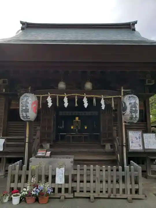 御霊神社の本殿・本堂