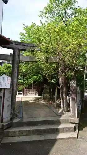 御霊神社の鳥居