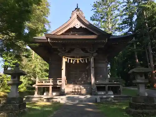 出羽神社(出羽三山神社)～三神合祭殿～の末社