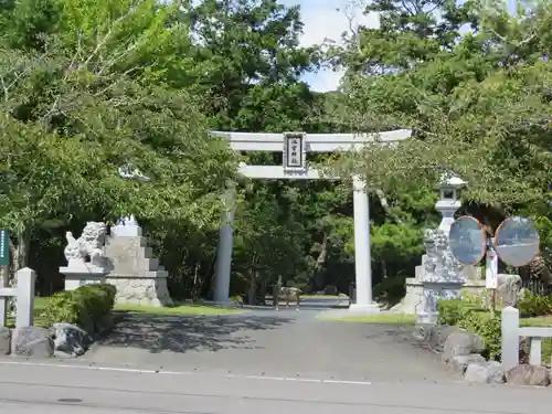 桜ヶ池池宮神社の鳥居