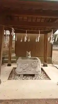 村主神社の手水舎