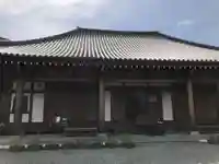 泉蔵寺の本殿・本堂