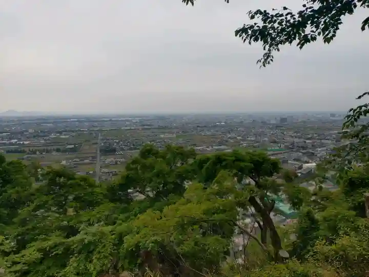 金生山 明星輪寺の{uncategorized: "未分類", other: "その他", undefined: "問題あり", building: "その他建物", grave: "お墓", sacred_gate: "鳥居", guardian: "狛犬", statue: "像", buddha: "仏像", history: "歴史", nature: "自然", garden: "庭園", animal: "動物", pagoda: "塔", temizu: "手水舎", mountain_gate: "山門・神門", sanctuary: "本殿・本堂", subordinate: "末社・摂社", art: "芸術", scenery: "景色", jizo: "地蔵", ema: "絵馬", goshuin: "御朱印", omikuji: "おみくじ", items: "授与品その他", amulet: "お守り", goshuincho: "御朱印帳", eats: "食事", festival: "お祭り", votive_dance: "神楽", shichigosan: "七五三参", wedding: "結婚式", experience: "体験その他", initially: "初詣", around: "周辺", anti_infection: "感染症対策"}