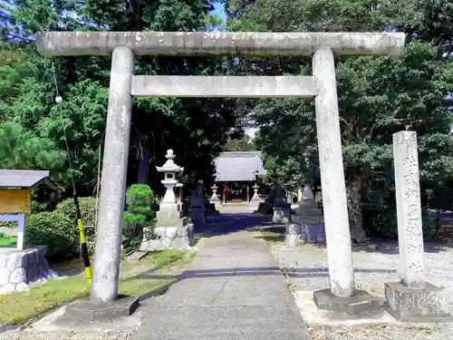 邑勢神社の鳥居