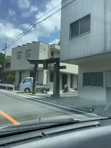 稲荷神社の鳥居