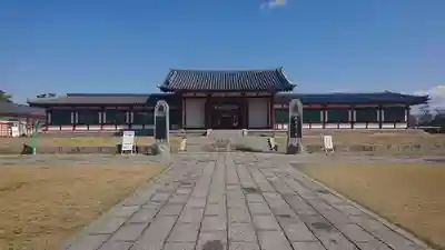 薬師寺の山門・神門
