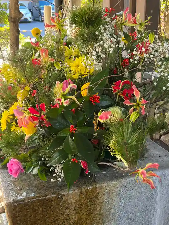 富知六所浅間神社の手水舎