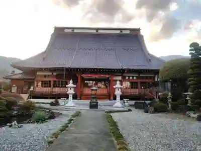 真浄寺の本殿・本堂