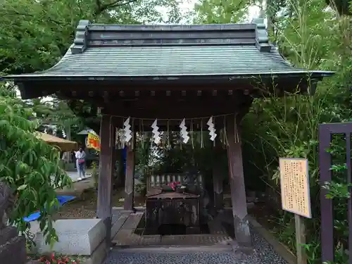 素盞雄神社の手水舎