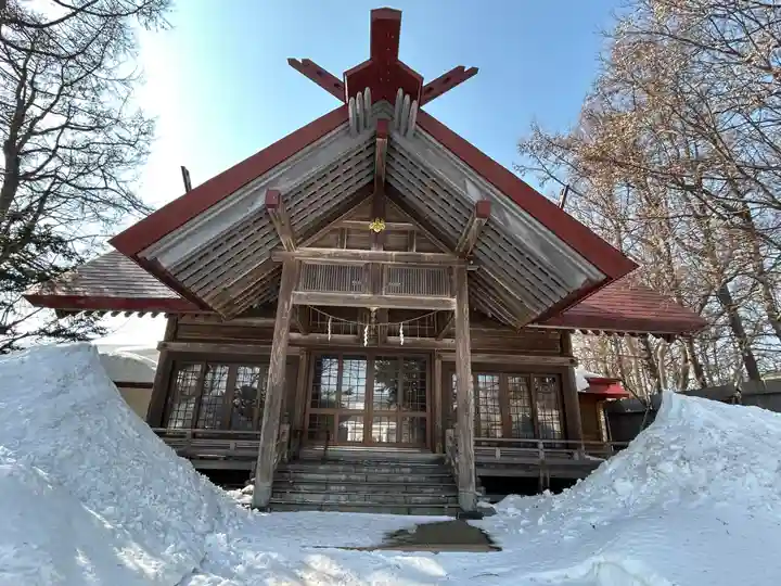 留萌神社の本殿・本堂