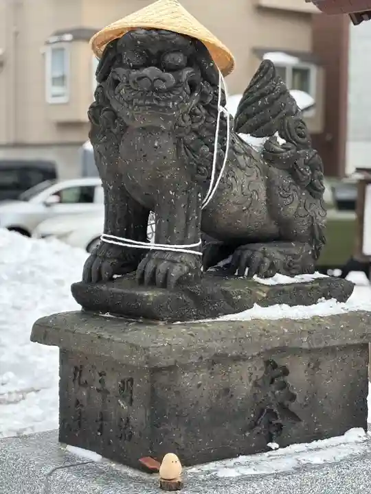 札幌諏訪神社の狛犬