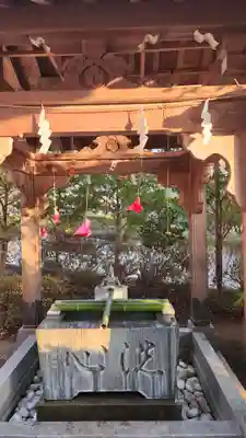 鏡石鹿嶋神社 ＊安産・開運・勝利の神さま＊の手水舎