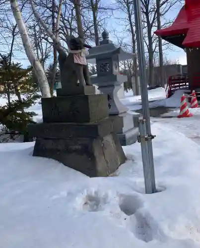 山本稲荷神社の狛犬