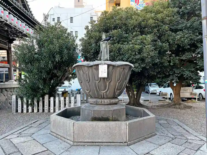 大須観音 (北野山真福寺宝生院)の手水舎
