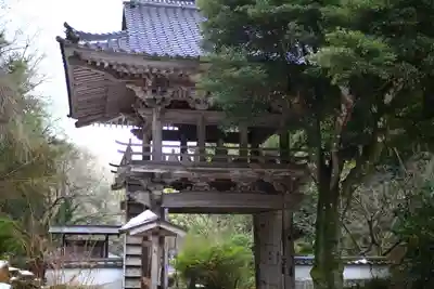 勝源寺の山門・神門
