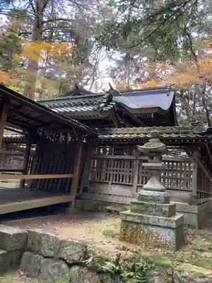 六所神社の本殿・本堂