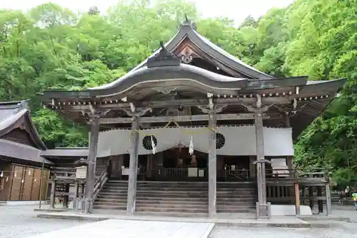 戸隠神社中社の本殿