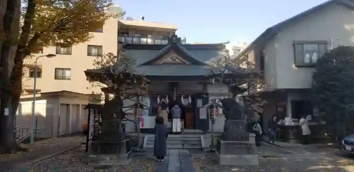 穏田神社の本殿・本堂