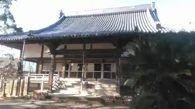 願成就寺の本殿・本堂