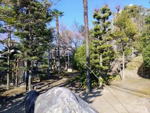 大悲堂の庭園