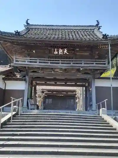 総泉寺の山門
