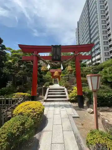 白島稲荷神社の鳥居