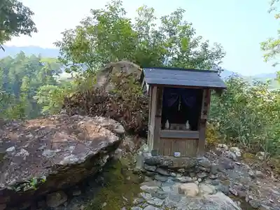 金常寺大石不動院の末社・摂社