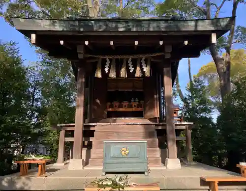 宮山神社の{uncategorized: "未分類", other: "その他", undefined: "問題あり", building: "その他建物", grave: "お墓", sacred_gate: "鳥居", guardian: "狛犬", statue: "像", buddha: "仏像", history: "歴史", nature: "自然", garden: "庭園", animal: "動物", pagoda: "塔", temizu: "手水舎", mountain_gate: "山門・神門", sanctuary: "本殿・本堂", subordinate: "末社・摂社", art: "芸術", scenery: "景色", jizo: "地蔵", ema: "絵馬", goshuin: "御朱印", omikuji: "おみくじ", items: "授与品その他", amulet: "お守り", goshuincho: "御朱印帳", eats: "食事", festival: "お祭り", votive_dance: "神楽", shichigosan: "七五三参", wedding: "結婚式", experience: "体験その他", initially: "初詣", around: "周辺", anti_infection: "感染症対策"}