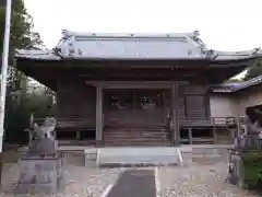 諏訪神社の本殿