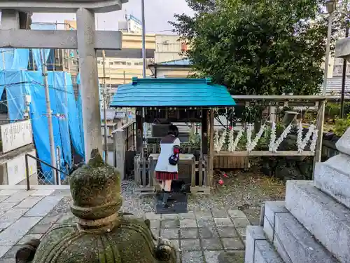 石川町諏訪神社の手水舎