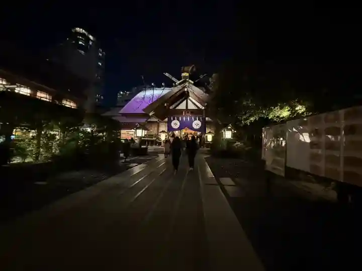 東京大神宮の{uncategorized: "未分類", other: "その他", undefined: "問題あり", building: "その他建物", grave: "お墓", sacred_gate: "鳥居", guardian: "狛犬", statue: "像", buddha: "仏像", history: "歴史", nature: "自然", garden: "庭園", animal: "動物", pagoda: "塔", temizu: "手水舎", mountain_gate: "山門・神門", sanctuary: "本殿・本堂", subordinate: "末社・摂社", art: "芸術", scenery: "景色", jizo: "地蔵", ema: "絵馬", goshuin: "御朱印", omikuji: "おみくじ", items: "授与品その他", amulet: "お守り", goshuincho: "御朱印帳", eats: "食事", festival: "お祭り", votive_dance: "神楽", shichigosan: "七五三参", wedding: "結婚式", experience: "体験その他", initially: "初詣", around: "周辺", anti_infection: "感染症対策"}
