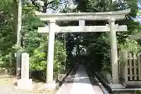 氣比神宮の鳥居